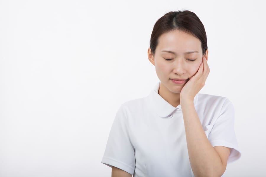 口が閉じにくい
